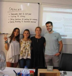 Profesor de inglés británico nativo en Valencia - Alumnas